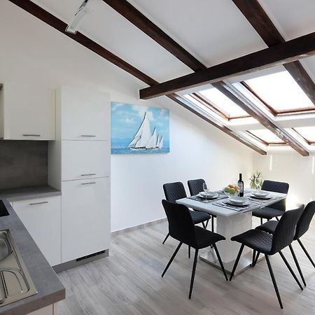 Apartments Galboka Nerezine Ngoại thất bức ảnh