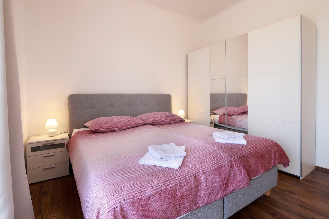 Apartments Galboka Nerezine Ngoại thất bức ảnh