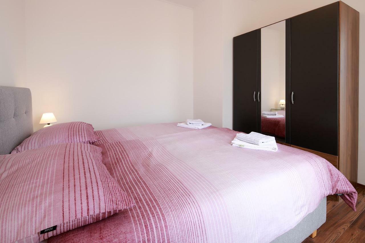 Apartments Galboka Nerezine Ngoại thất bức ảnh
