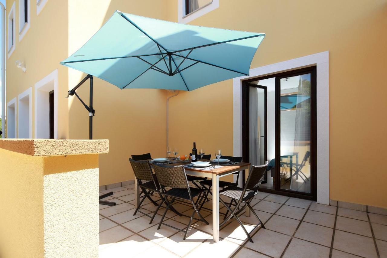 Apartments Galboka Nerezine Ngoại thất bức ảnh