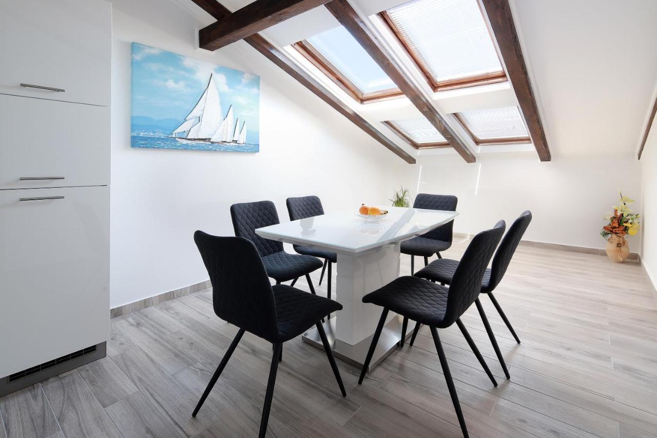 Apartments Galboka Nerezine Ngoại thất bức ảnh